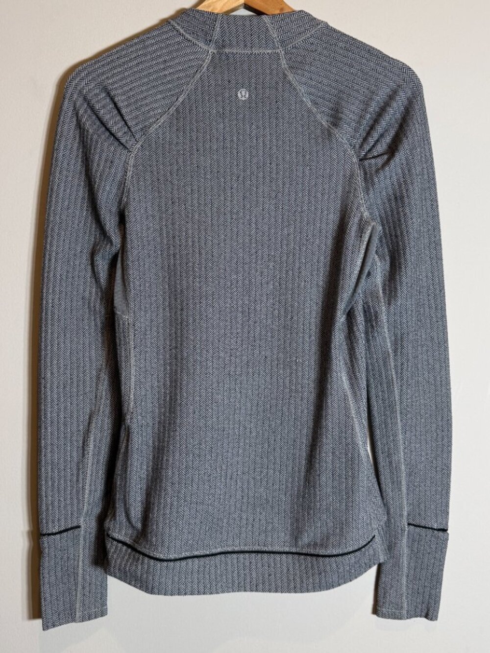 Lululemon Think Fast Long Sleeve Top Womens 6 Heathered Herringbone Workout Rulu - Picture 12 of 15